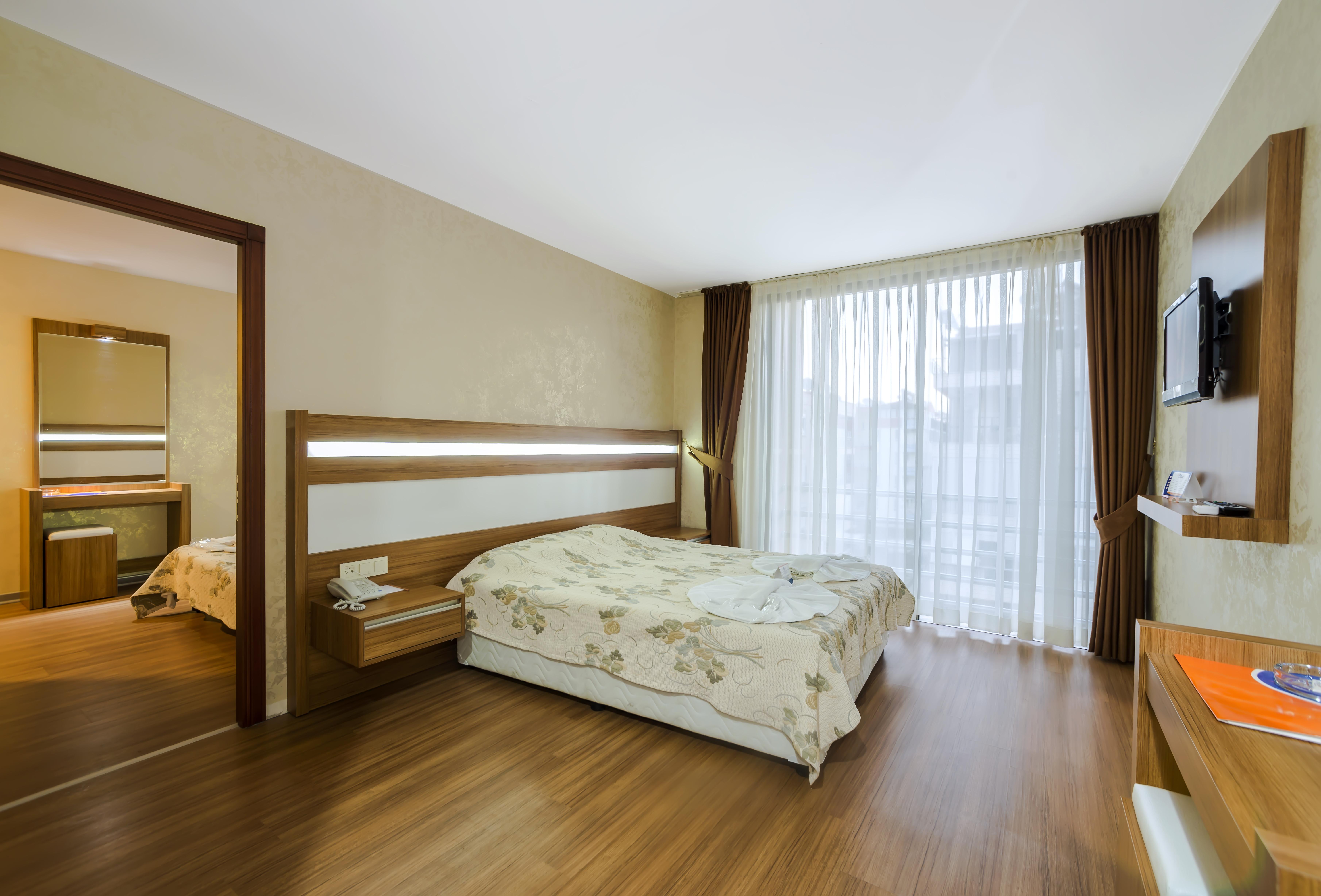 Santa Marina Hotel Antália Exterior foto