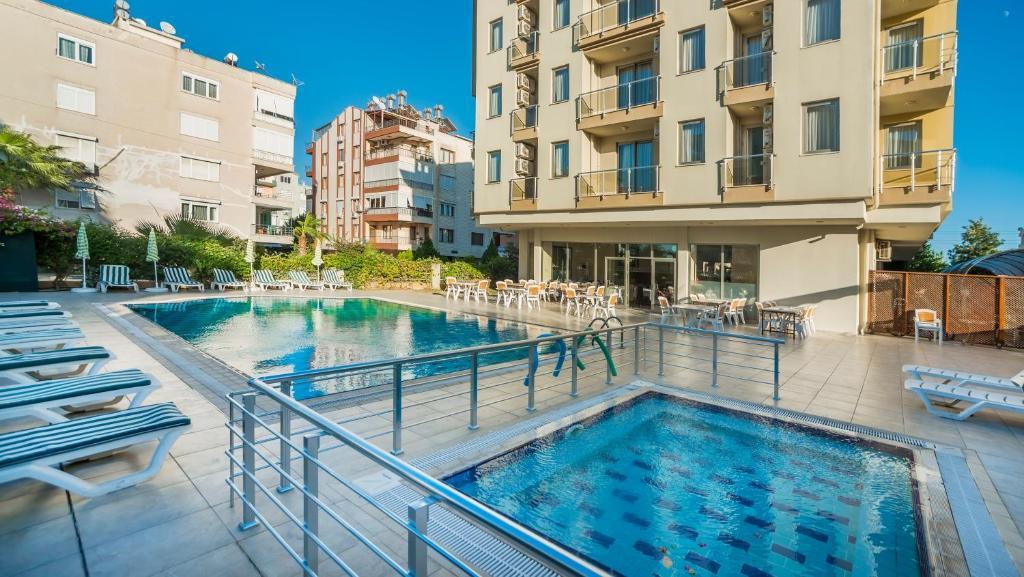 Santa Marina Hotel Antália Exterior foto